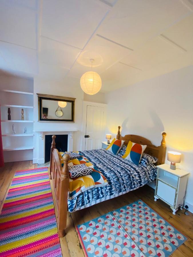 Lovely Seaside Town House Хейстингс Екстериор снимка