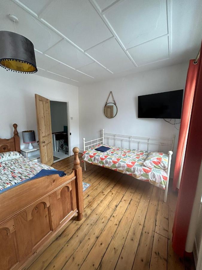 Lovely Seaside Town House Хейстингс Екстериор снимка